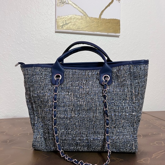 Chain Monogram Canvas Tote Bag / shoulder bag / handbag - Picture 6 of 7